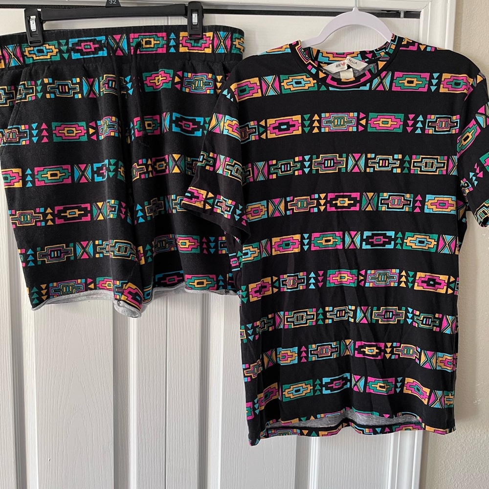 H&M Coachella official collection T-shirt Size: M Shorts: L